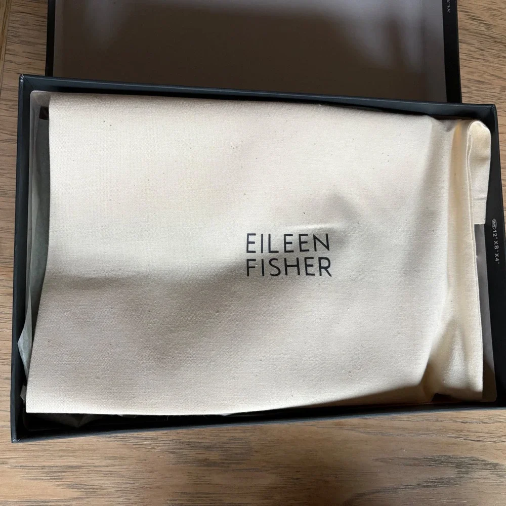 $235 NIB Eileen Fisher Nikki Nu Tumbled Nubuck Blk Peep Toe Block Heel Shoe 10M‎